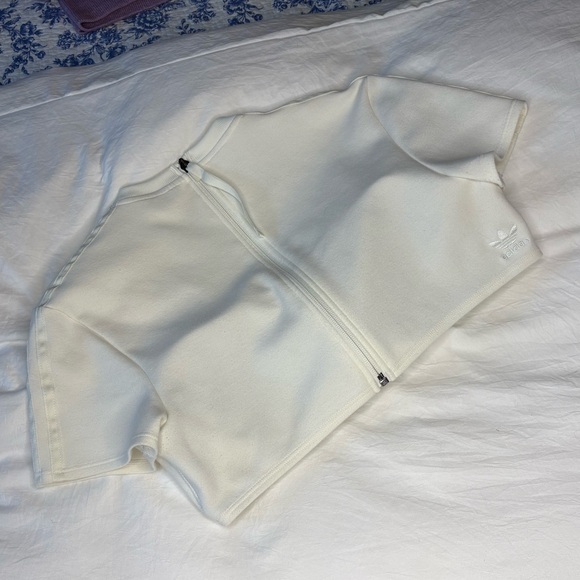 IVY PARK ADIDAS CROP TOP - Picture 3 of 3